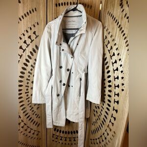 Calvin Klein Women’s Water Resistant Belted Trench Coat – Light Cream XL